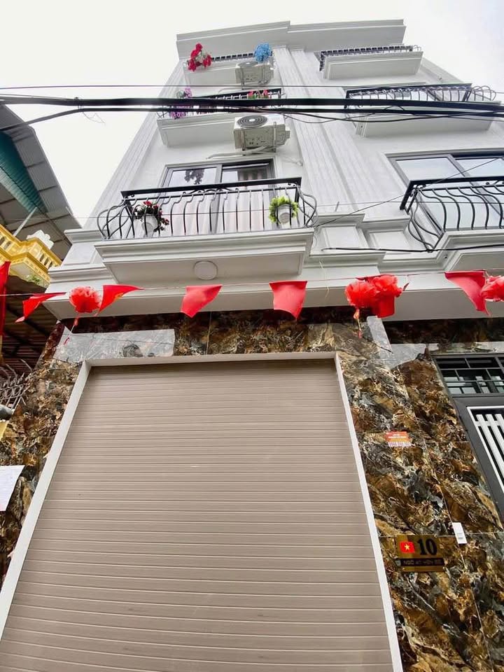 Yên Bệ - Kim Chung - Nhà đẹp, ô tô đỗ cửa, full nội thất, giá chỉ 5 tỷ