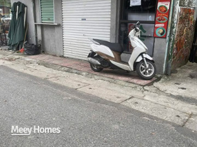 Gấp bán nhà mặt phố Văn Trì, kinh doanh đỉnh cao, sổ đỏ trao tay