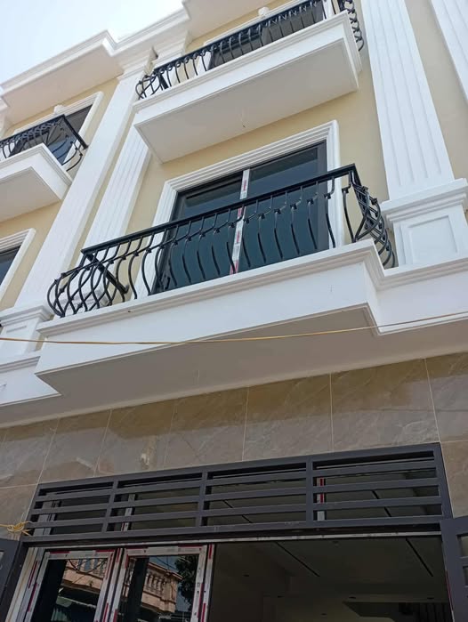 Chính chủ bán gấp nhà 3 tầng, 48m2, ngõ nông rộng, chỉ 1.95 tỷ