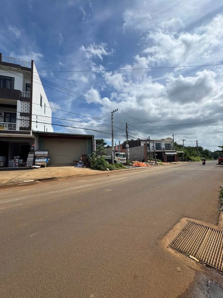 Mặt tiền kinh doanh Y Ngông, Tân Tiến - Diện tích khủng, giá sập sàn