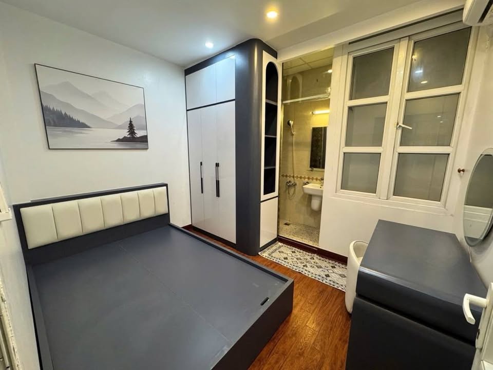 Nhà phố Bồ Đề - Trung tâm Long Biên - Vị trí vàng, giá hấp dẫn