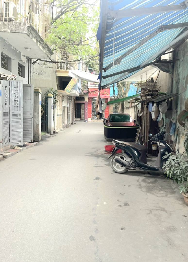 Đất vàng phố Hà Cầu tặng nhà cấp 4, đường ô tô tải, trung tâm Hà Đông