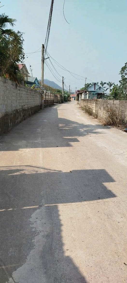 Bán đất tổ 1, khu 9, Việt Hưng, Hạ Long diện tích 207m2, mặt tiền 5m, hướng Đông Nam