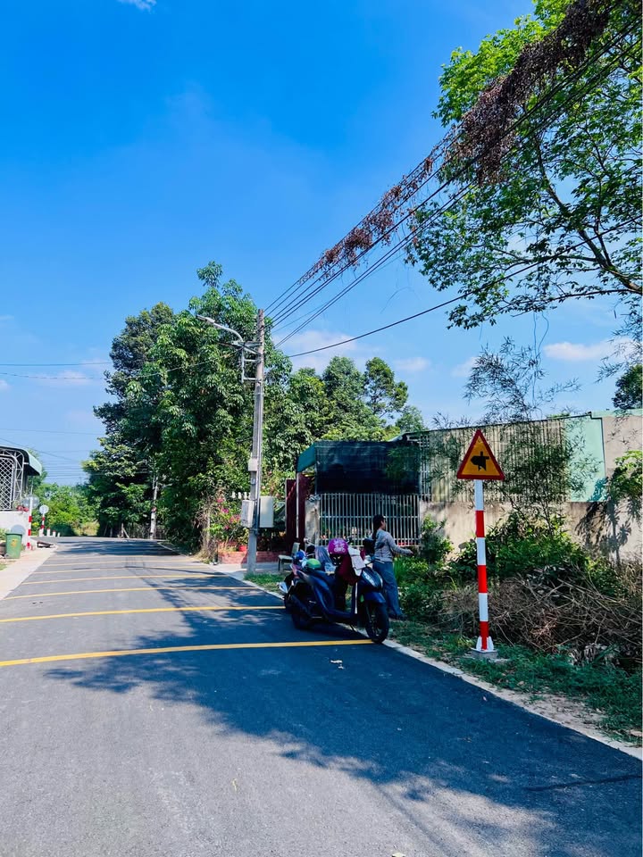 Mảnh đất vuông vắn, nở hậu tại Phú An, Bình Dương