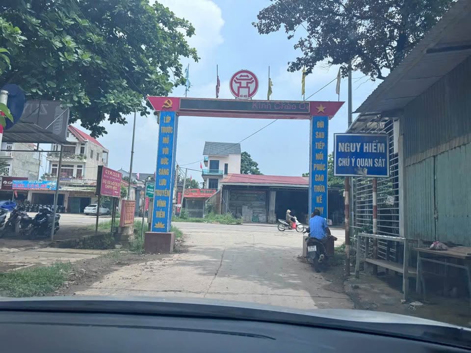 Đất Tiên Trượng, Chương Mỹ, 75.5m² sổ đỏ sẵn, ô tô vào tận đất, giá nhỉnh 2,5 tỷ