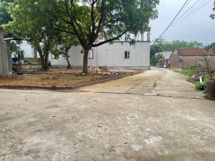 Đất Đông Yên Phú Cát - Gía 1.6 tỷ, thổ cư 60m2, mặt tiền rộng