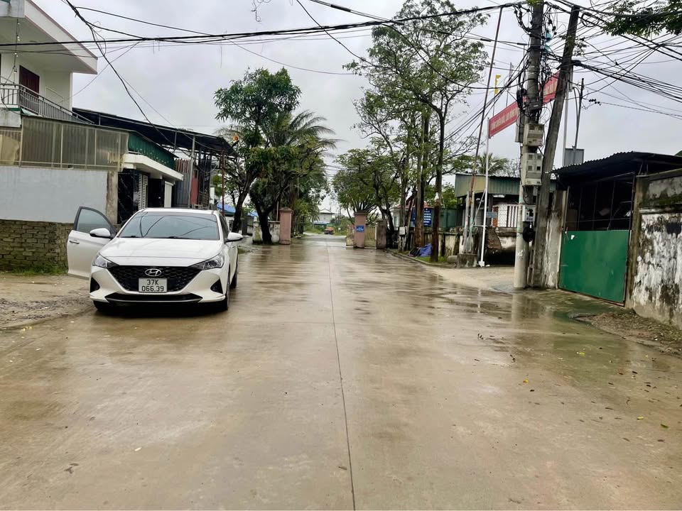 Đất vàng Nghi Kim 88.5m2, mặt tiền 4.8m, đường 10m, giá 3.24 tỷ - Sổ đỏ sẵn sàng