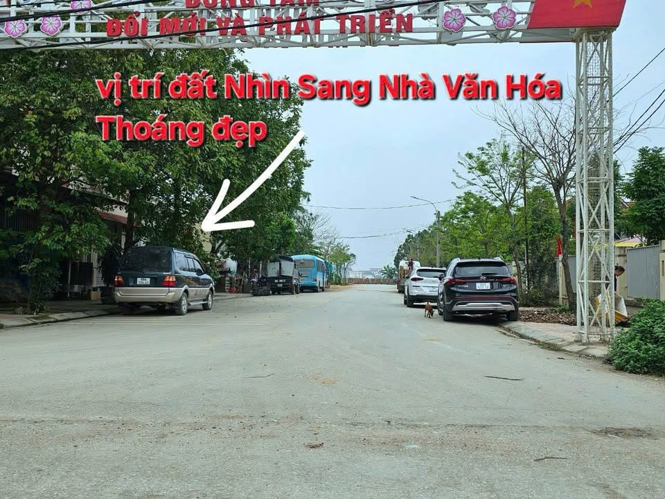 Bán nhanh 100m2 đất dịch vụ Lai Sơn, Vĩnh Yên, mặt tiền 5m, đường 19m