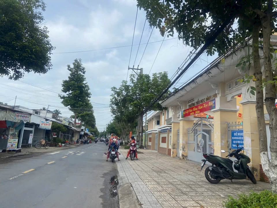 Đất Bến Tre siêu hot, giá sốc chỉ 830 cành, sổ hồng trao tay