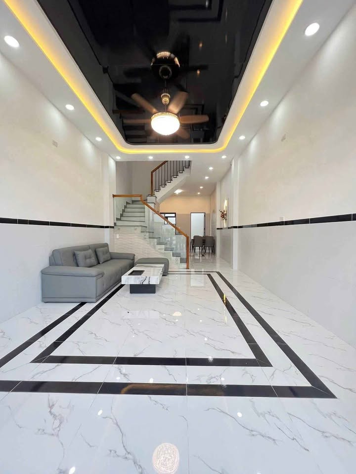 Nhà 3 mê đẹp 48m2, ngang 4m, view công viên, gần Chợ Dinh - 2.65 tỷ