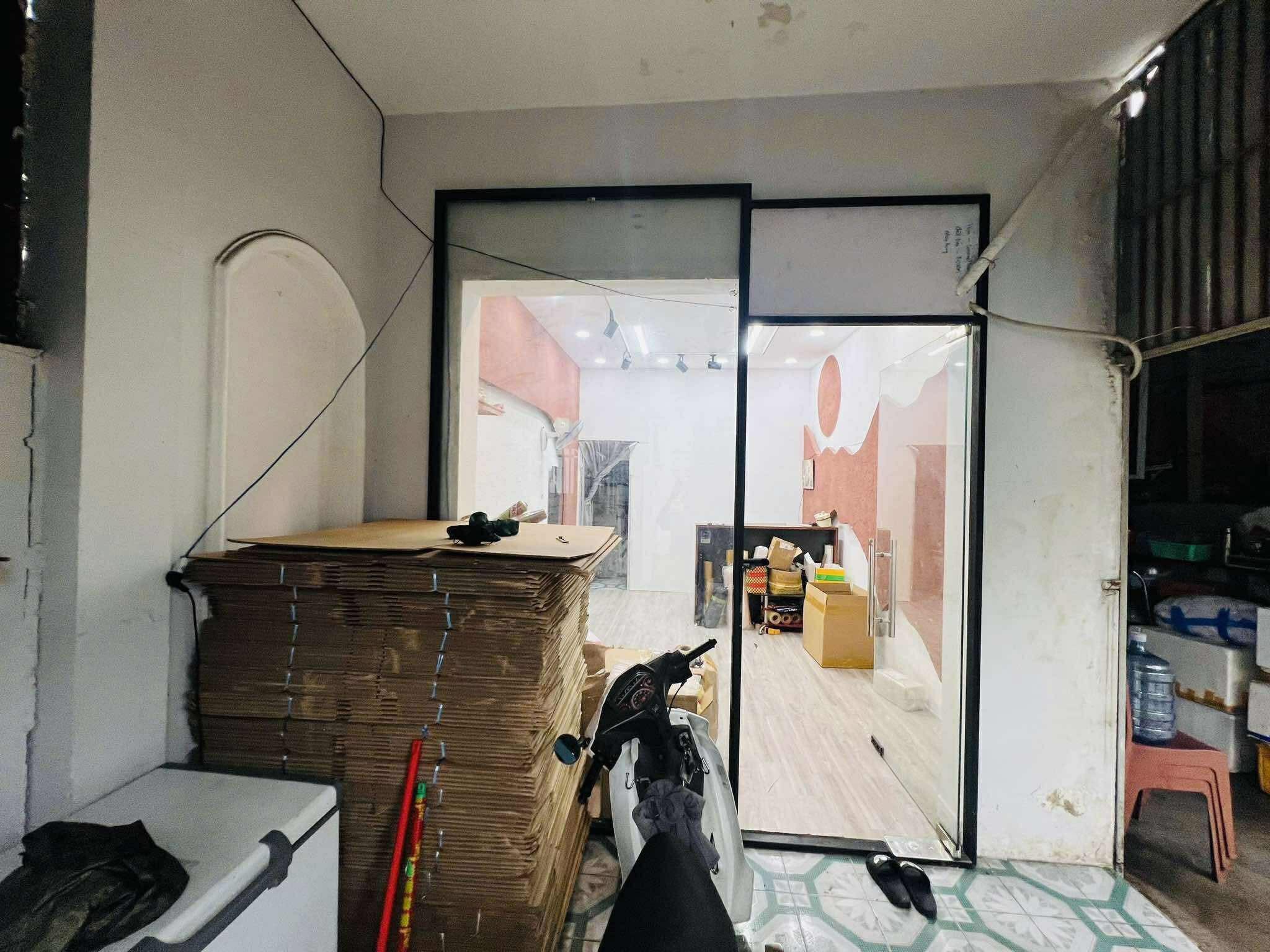 Nhà cấp 4 Gò Vấp 2 ngủ, hẻm rộng, giá yêu thương