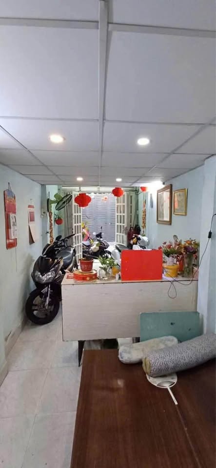 Nhà Nguyễn Đình Chiểu Quận 3, 44m² chỉ 6.3 tỷ - Hẻm 5m thông, đậu xe cửa