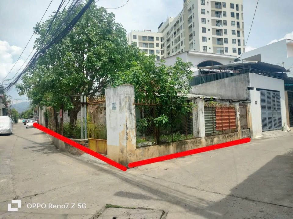 Bán lô đất căn góc cực đẹp tại Phước Hải, Nha Trang