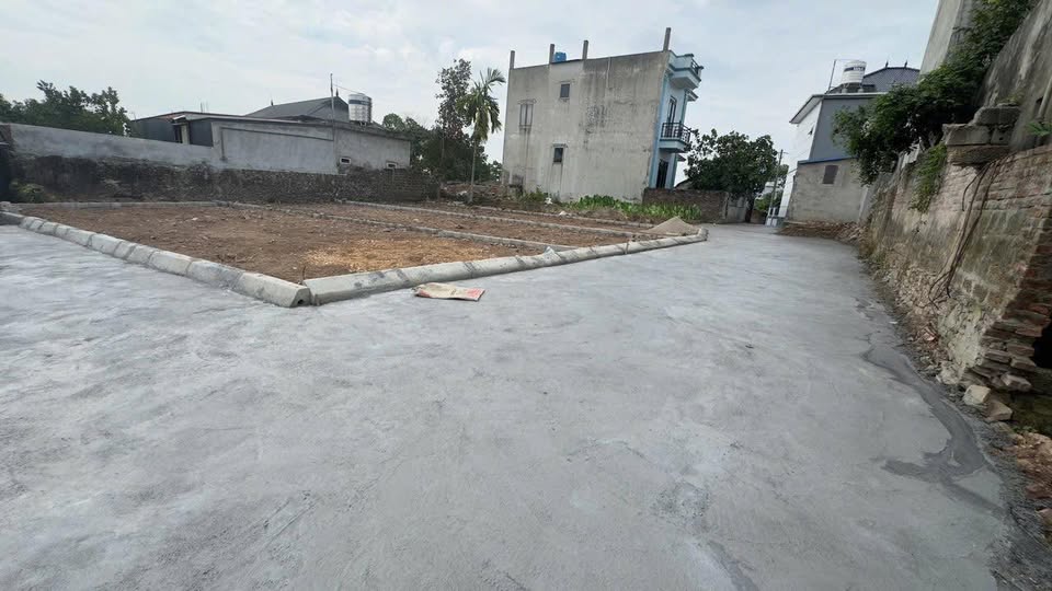 Bán đất Tuy Lai, Mỹ Đức - 80m2, hai mặt thoáng, ô tô tận đất