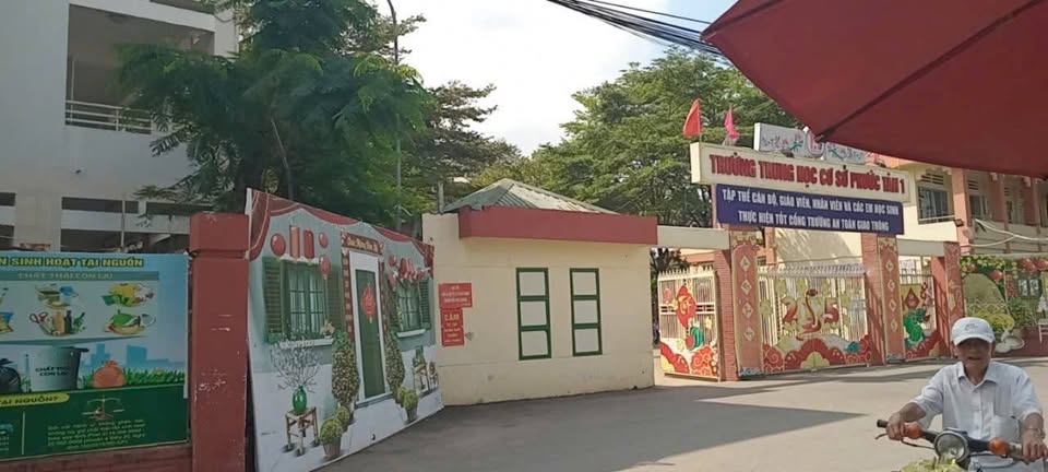 Lô đất vàng mặt tiền, gần trường học, sổ hồng trao tay