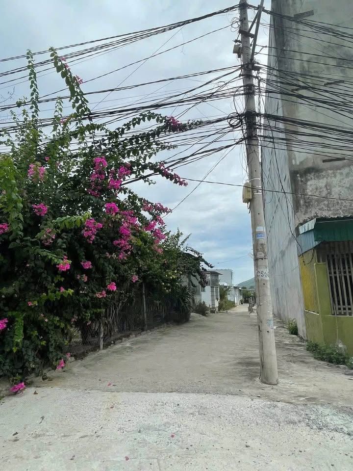 Bán đất 99m2 Phước Trung, Nha Trang - 1.4 tỷ, gần Sân bay Cam Ranh