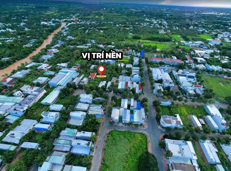 Đất Vĩnh Long 111m2 thổ cư, hướng Đông Bắc, giá 800 củ khoai