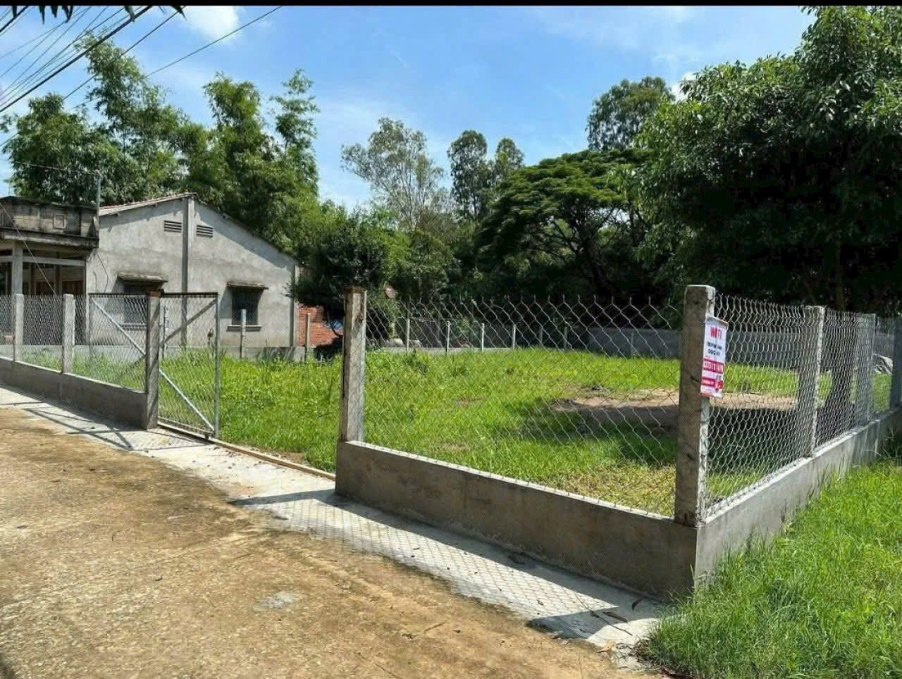 Đất Ba Tri nở hậu đón lộc, lên nền sẵn sàng xây tổ ấm