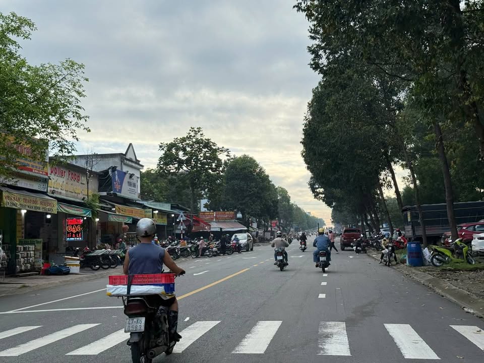 Siêu phẩm đất nền J39, mặt tiền đường nhựa, ngay trái tim khu đô thị Mỹ Phước 3