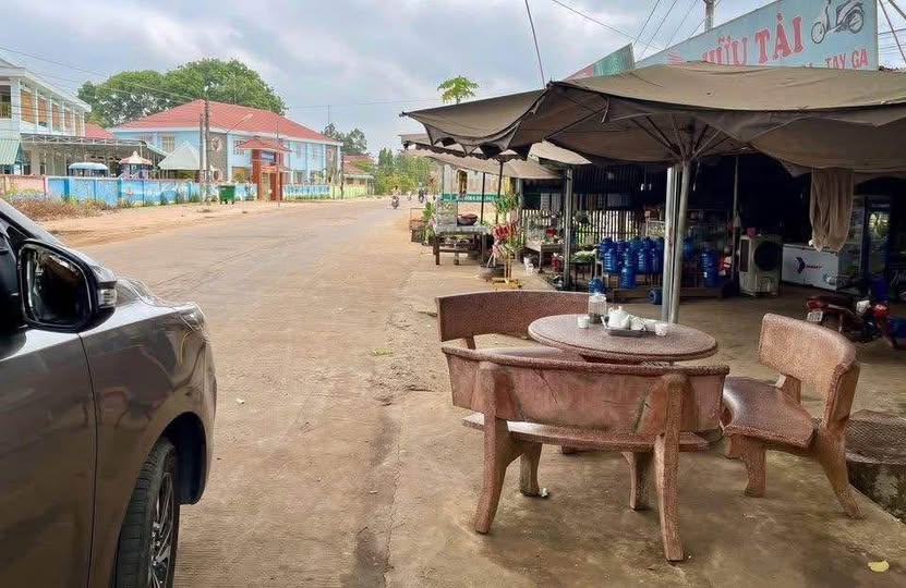 Bán đất 200m2 thổ cư sổ riêng, vị trí đắc địa gần chợ Bảo Vinh