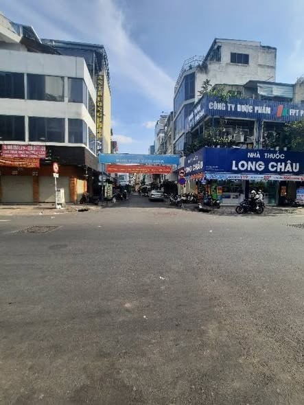 Nhà 45m2 nở hậu gần chợ Bàn Cờ - Vừa ở vừa cho thuê, giá hời