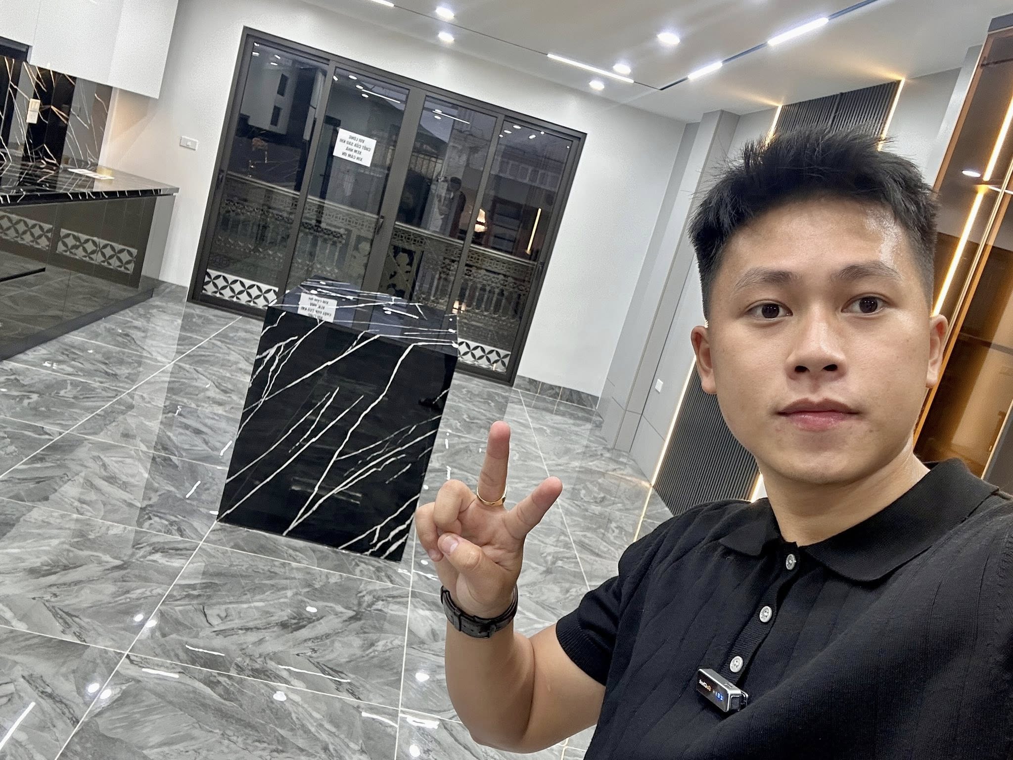 Bán nhà phân lô, 7 tầng thang máy, ngõ ô tô tránh, kinh doanh đắc lợi