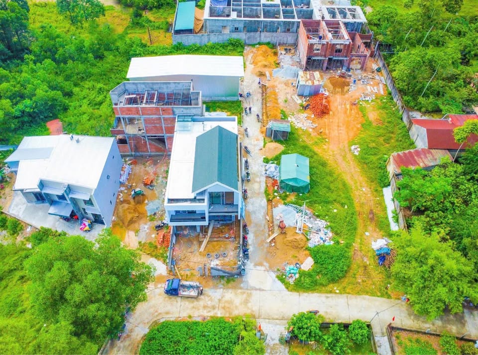 Đất Huế xịn sò, 120m2 full thổ cư, hướng Đông Bắc, giá nhỉnh 1,3 tỷ