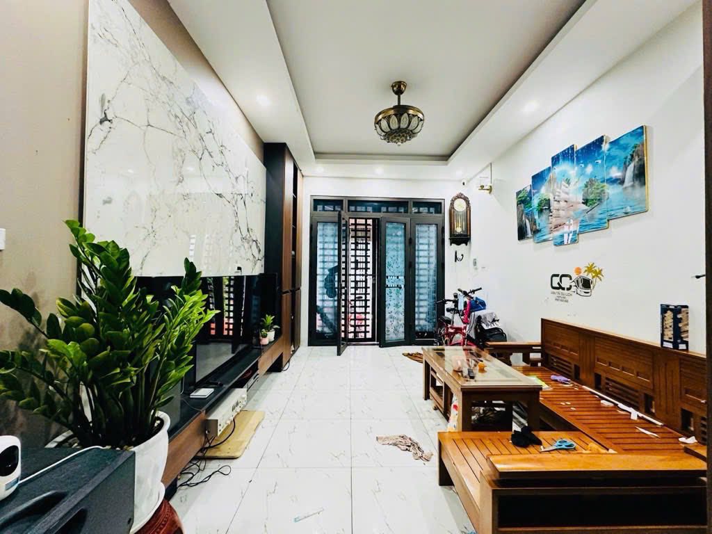 Nhà đẹp 6 tầng trung tâm Hà Đông, 33m2, gần mặt phố ô tô