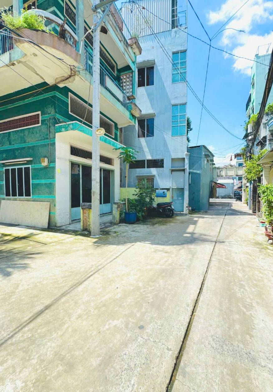 Chào mừng bạn đến với tổ ấm mơ ước tại trung tâm Quận 5