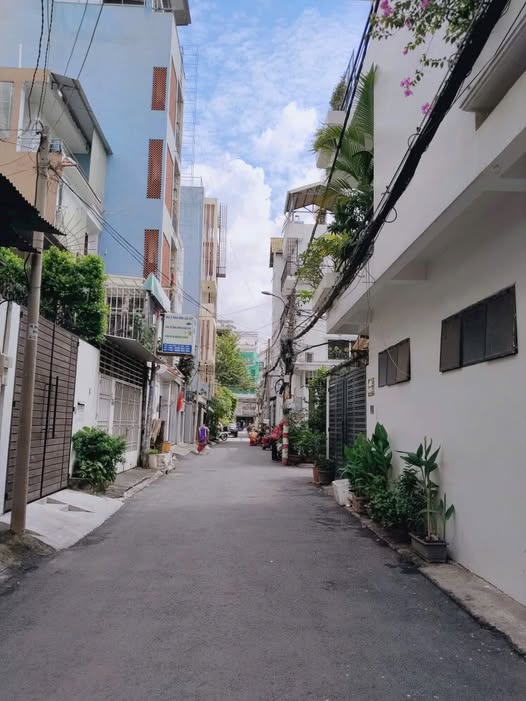 Nhà 4 tầng hướng Bắc, Nguyễn Kiệm Gò Vấp - Gần sân bay, Bệnh viện 175