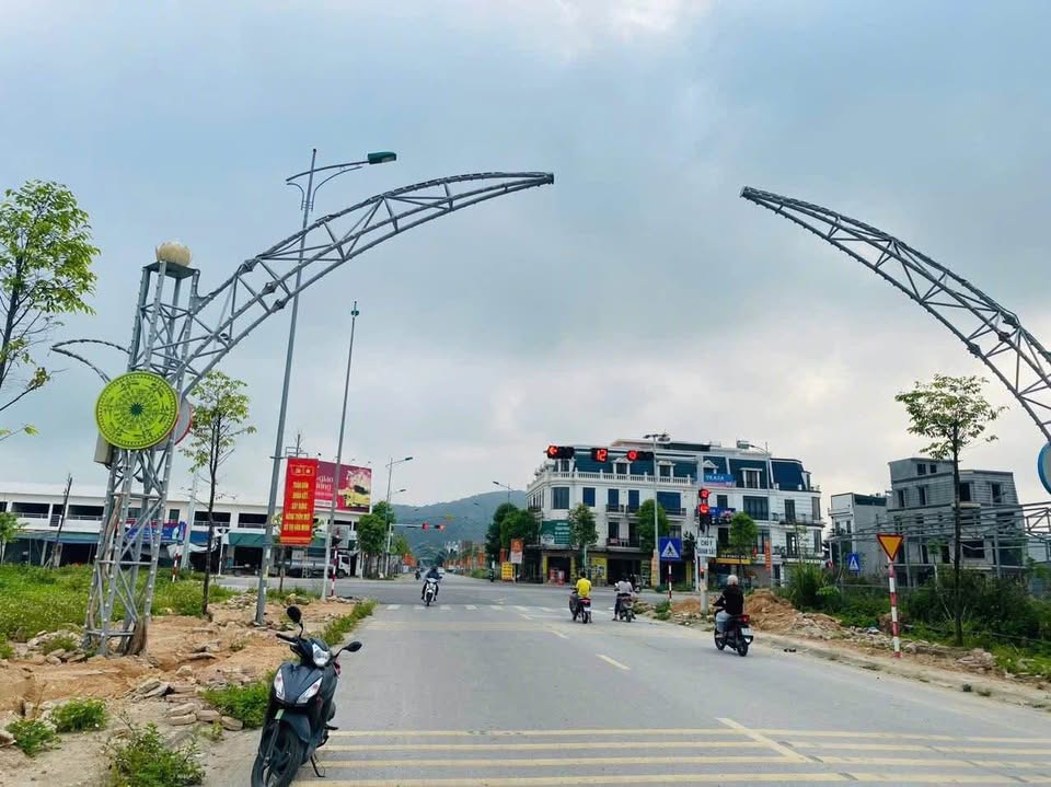 Siêu phẩm đất nền tại Chợ Đầu Mối Phía Tây, Hà Nội