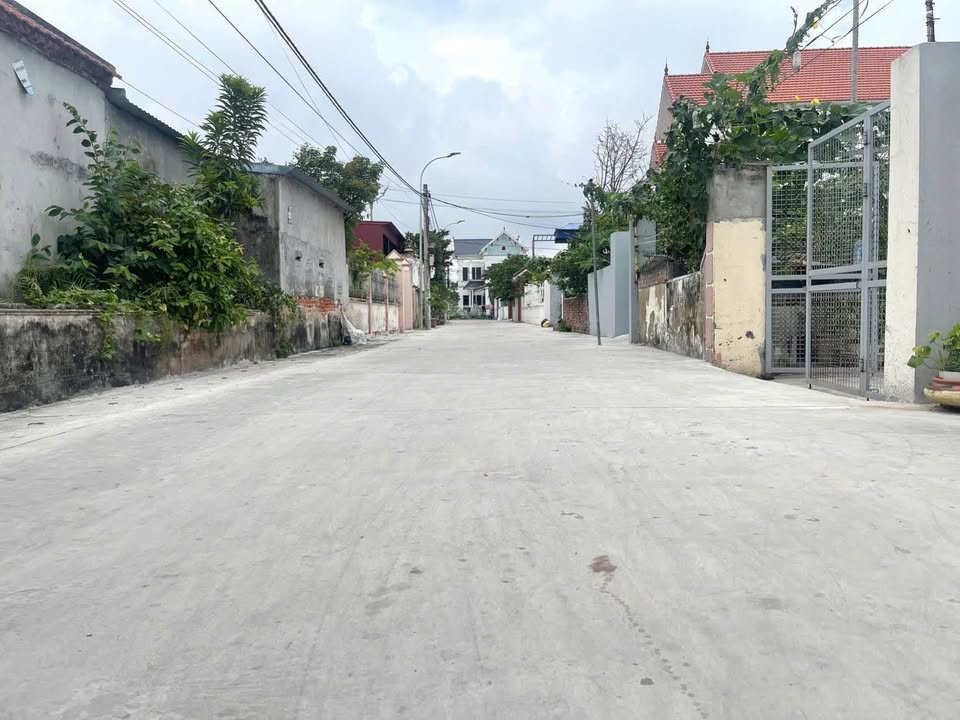 Cơ hội sở hữu ngay lô đất vuông vắn 90,7m2, mặt tiền rộng 4,8m tại Hoà Nhất