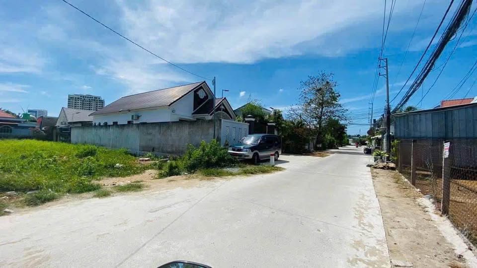 Đất nền mặt tiền hẻm Sân Bia, Phú Tân, Bến Tre, ị trí đắc địa, gần trường học