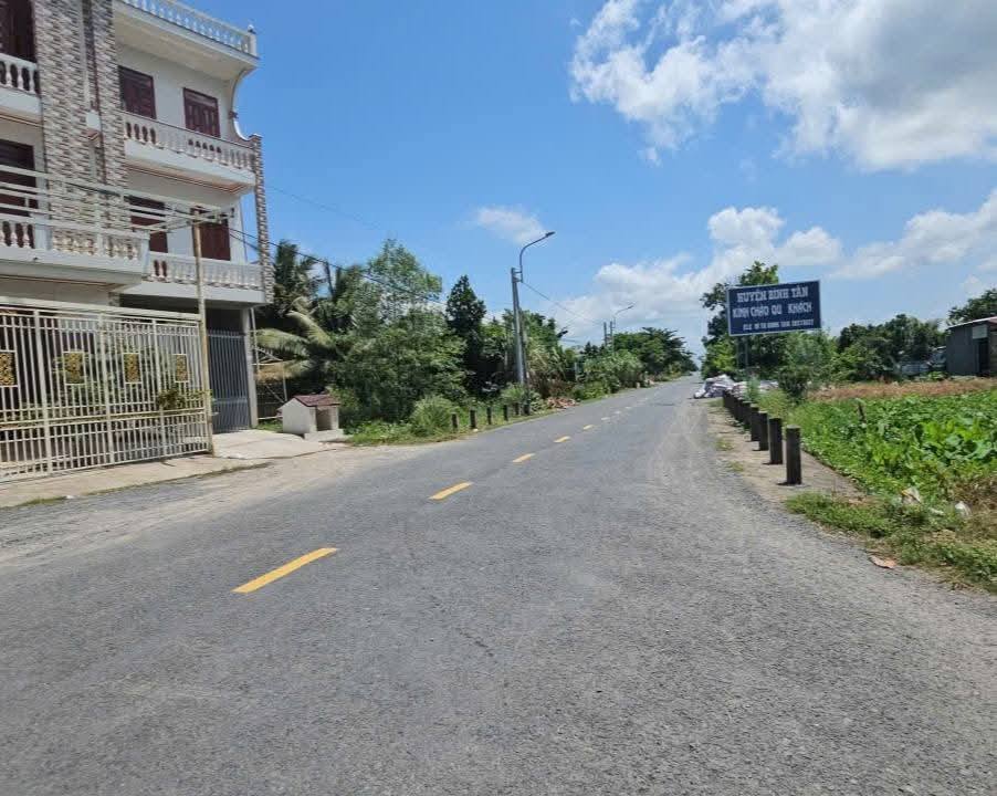 Siêu phẩm đất nền rộng lớn hơn 7000m² đang chờ chủ nhân mới tại Vĩnh Long