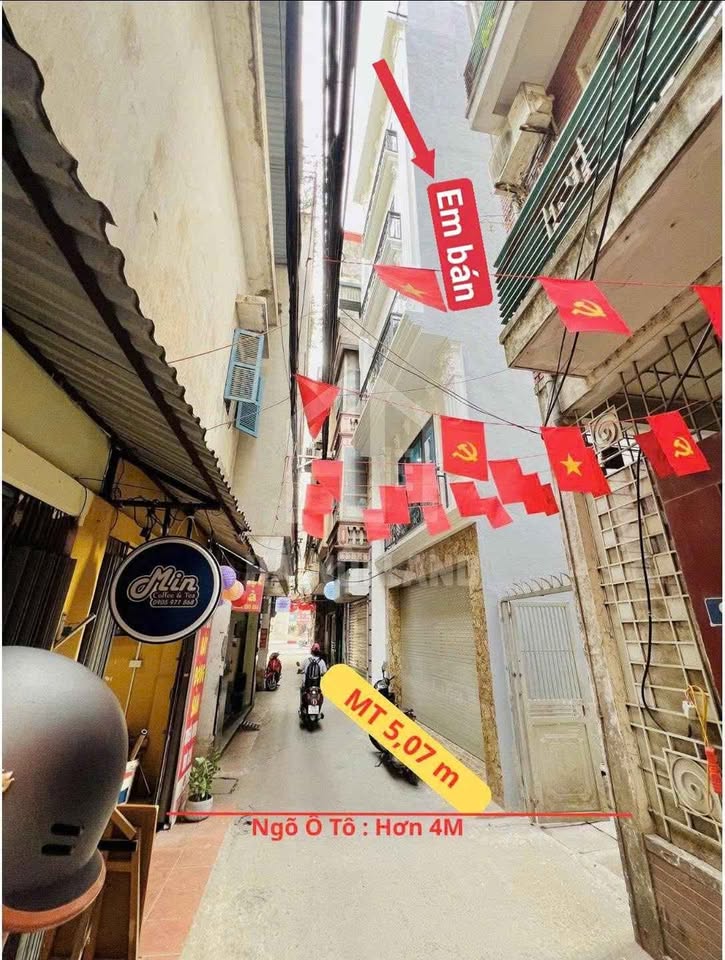 Mặt phố Hồ Tùng Mậu, diện tích 50m2 và mặt tiền rộng 4,1m, căn nhà 6 tầng