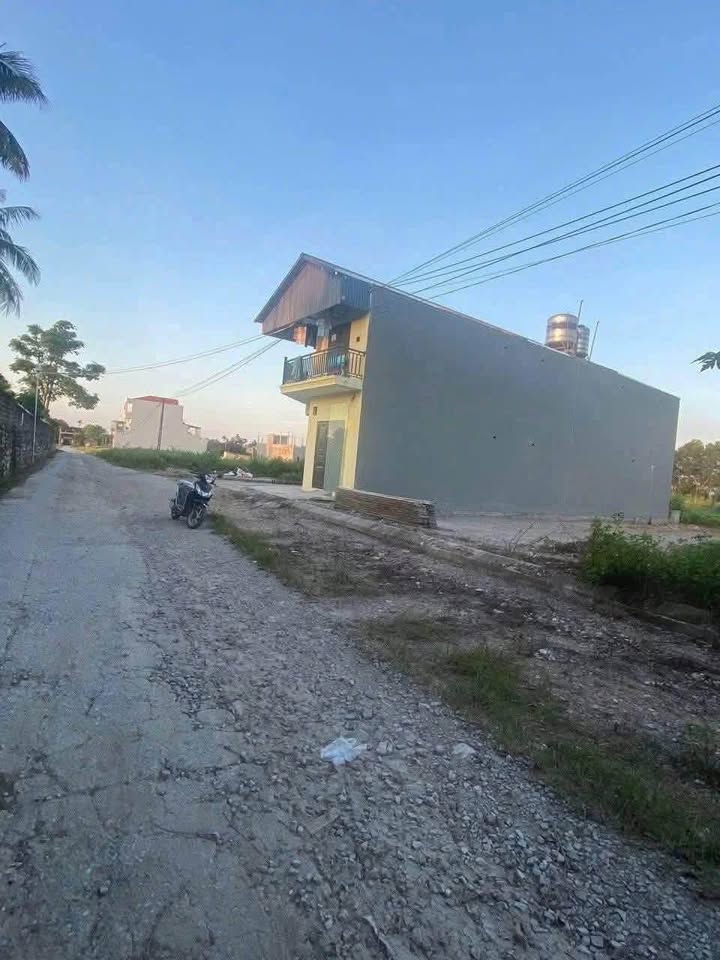 Lô đất đấu giá áp góc, chỉ nhỉnh 1.8 tỷ, gần Quốc lộ 1A, Thanh Hà, Kim Bảng