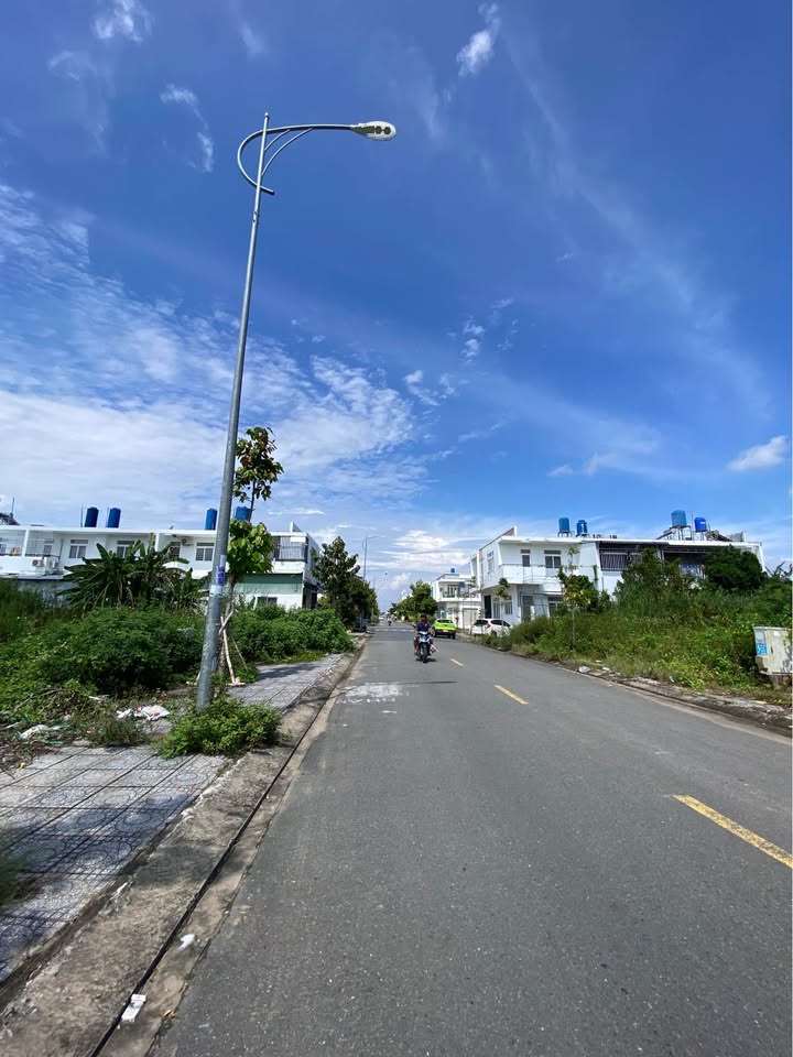 Đất nền KĐT Tây Bắc - Vị trí đẹp, giá siêu tốt