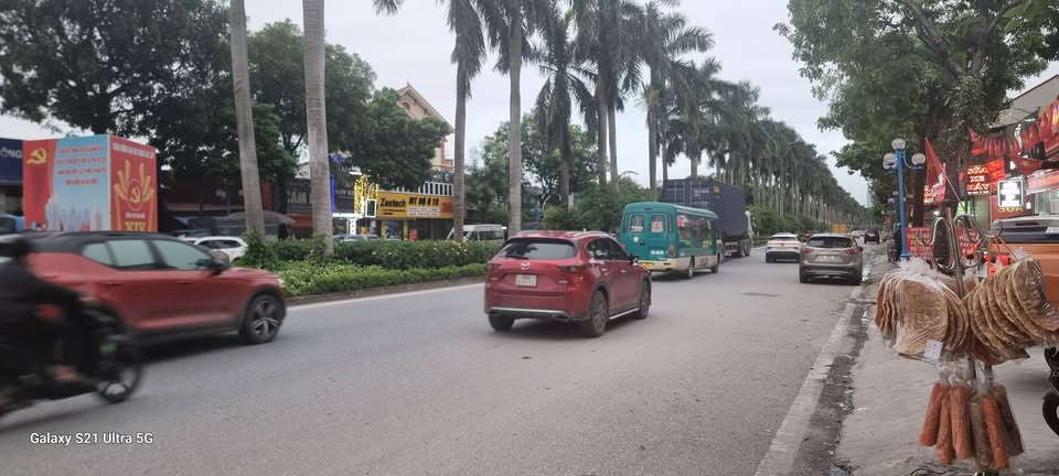 Nhà 3 tầng đẹp như mơ, ô tô đỗ cửa, sổ đỏ chính chủ tại Giáp Hải, Hà Nội