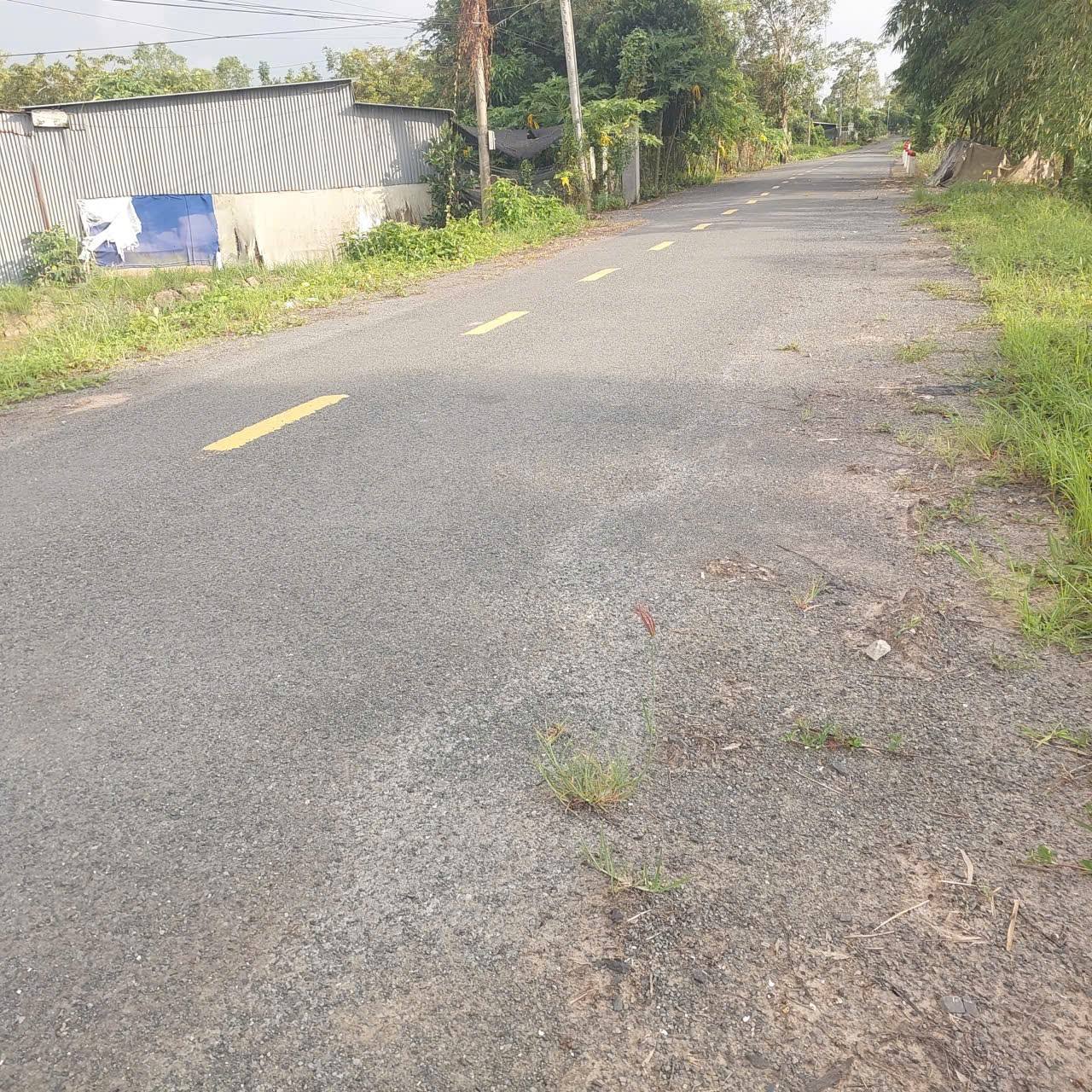 Bán đất mặt tiền đường nhựa DH69, diện tích 782m2 tại Mỹ An Hưng, Đồng Tháp