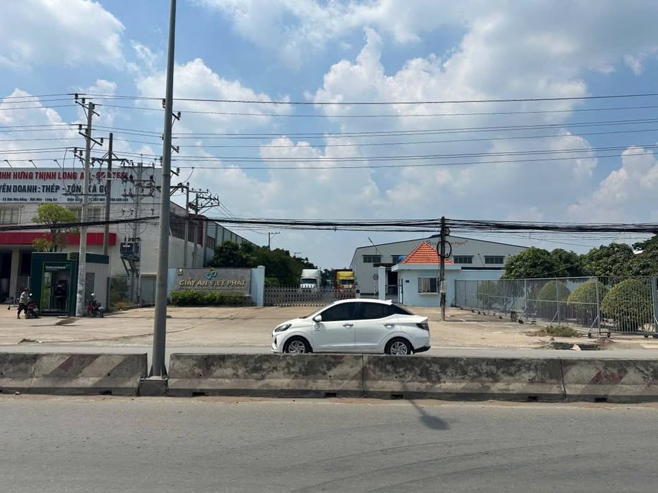 Bán kho mặt tiền TL825, Đức Hòa, Long An - Thu nhập 90 triệu/tháng