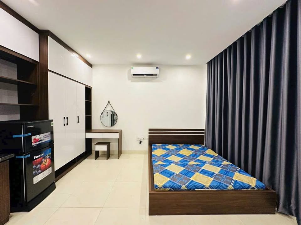 Chính chủ bán gấp nhà 6 tầng thang máy, doanh thu 1,2 tỷ/năm tại Nam Từ Liêm