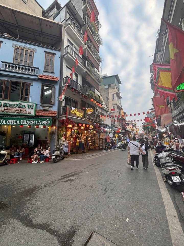 Siêu phẩm nhà phố Đinh Liệt, Hoàn Kiếm, Hà Nội, diện tích 57m2, 2 tầng