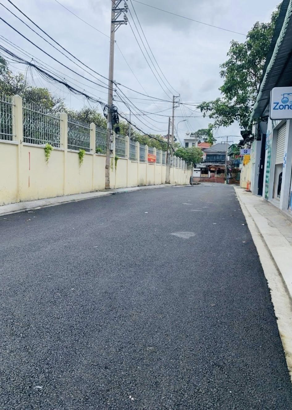 Chuyên cho thuê căn hộ dịch vụ tọa lạc tại mặt tiền đường sầm uất