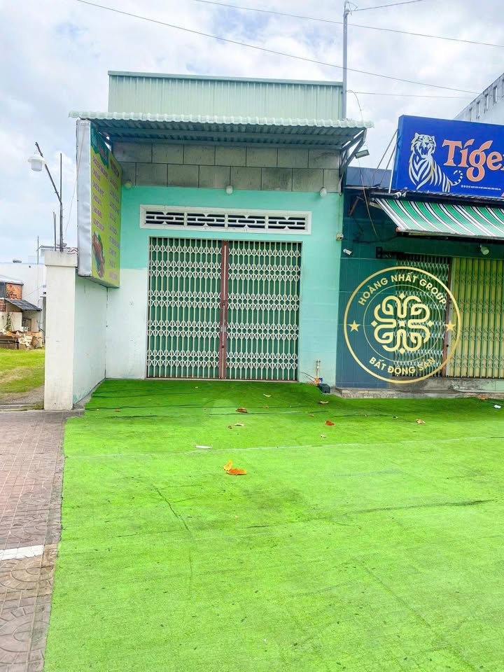 Nhà mặt tiền kinh doanh sầm uất đường Bùi Thị Trường, Cà Mau - 5 tỷ