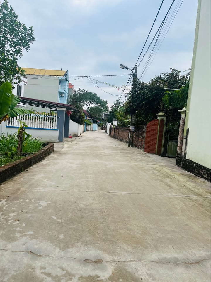 Đất Vệ Linh, Sóc Sơn 83m2, mặt tiền 5m, đường 5m, giá tốt cho đầu tư