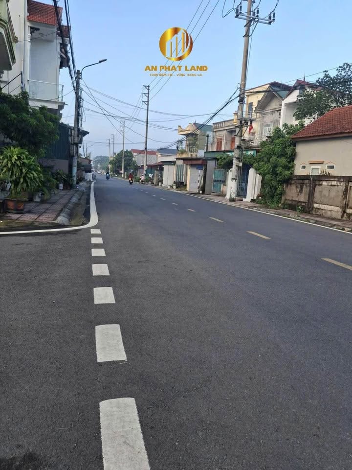 Bán đất ngõ 357 phố Đào Công, Ninh Phúc, mặt tiền 5m, đường 7m, gần trường, UBND xã