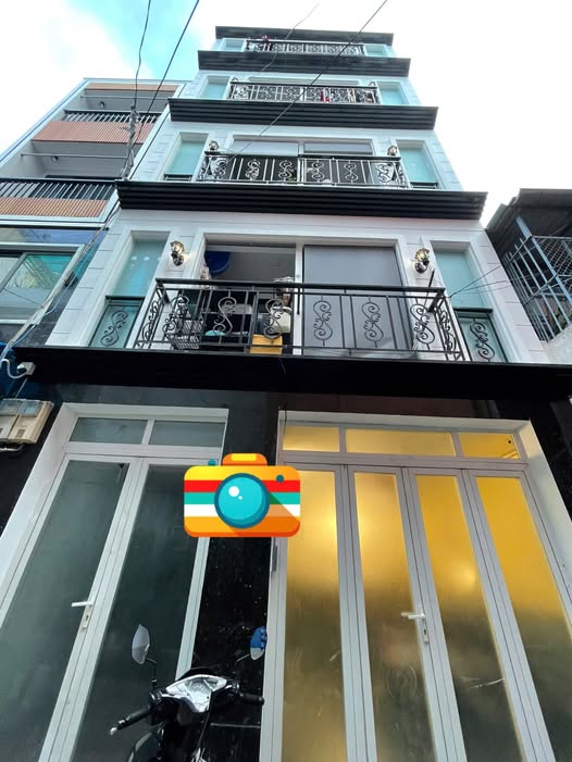 Bán gấp nhà siêu phẩm tại trung tâm Quận 3