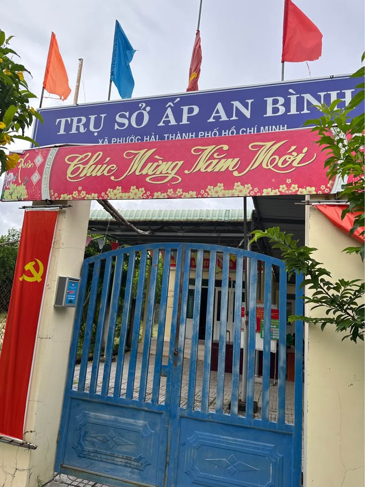 Bán gấp 10 mẫu đất mặt tiền biển Hồ Tràm, sổ riêng, giá tốt