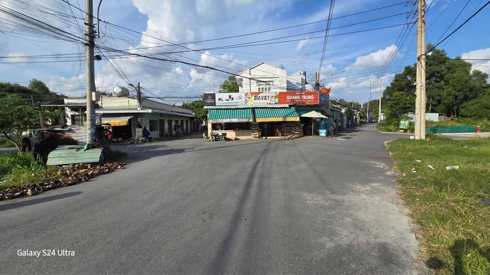 Đất nền siêu phẩm tại khu phố 1 Tân Định, Bến Cát, Bình Dương