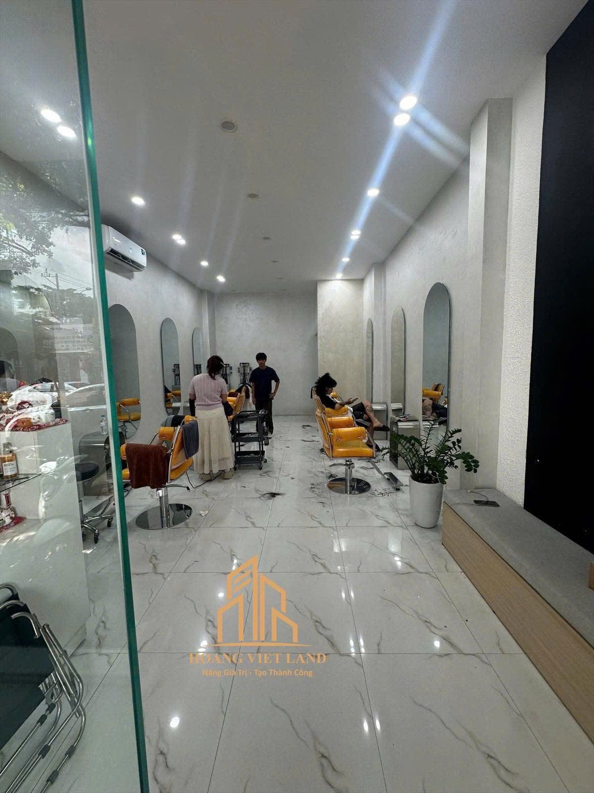 Nhà 1 trệt 2 lầu mặt tiền Nguyễn Đức Cảnh – Trung tâm phố cổ sầm uất